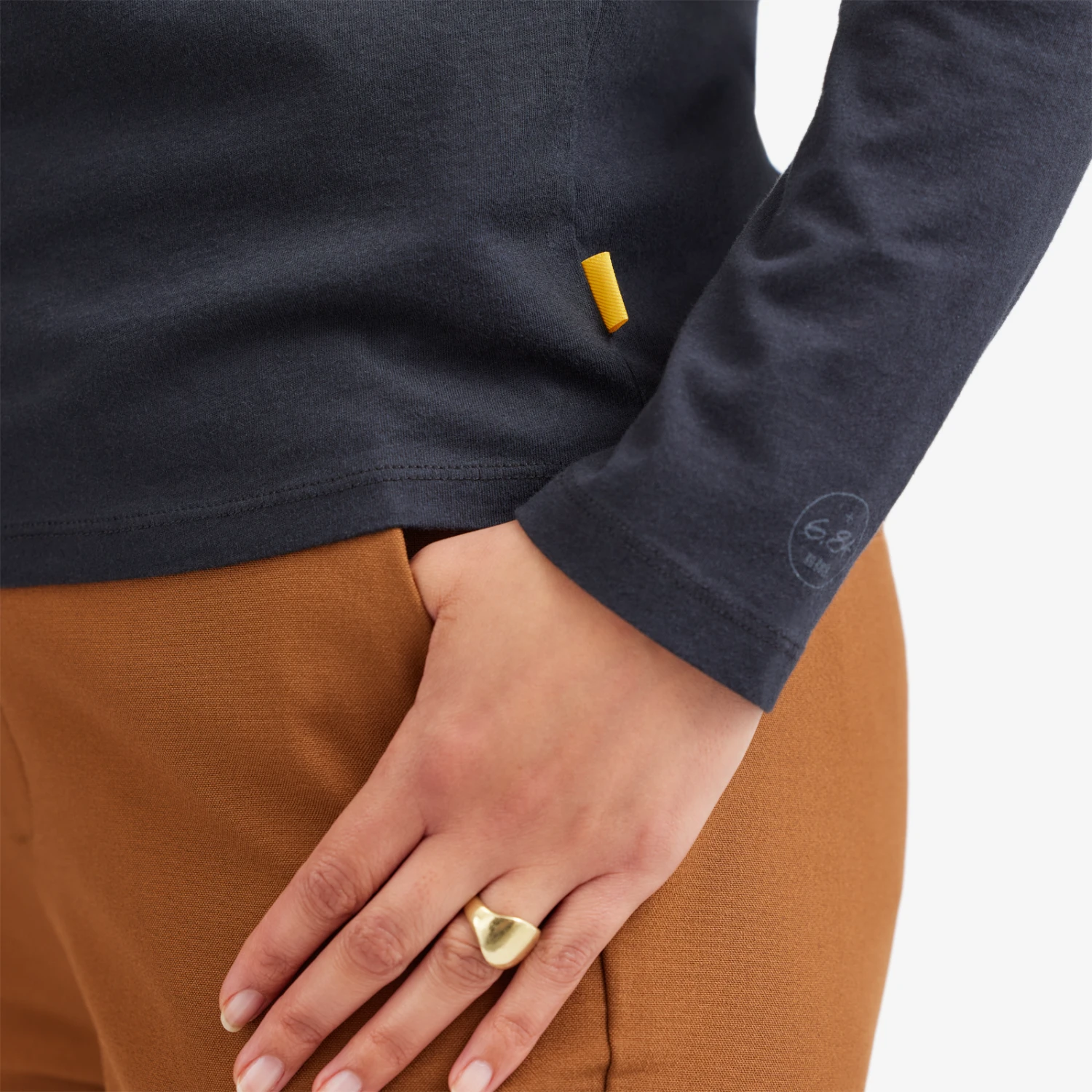 Women's Organic Cotton Long Sleeve Tee - Logo - Natural Black 4 Women's Organic Cotton Long Sleeve Tee - Logo - Natural Black - Image 4